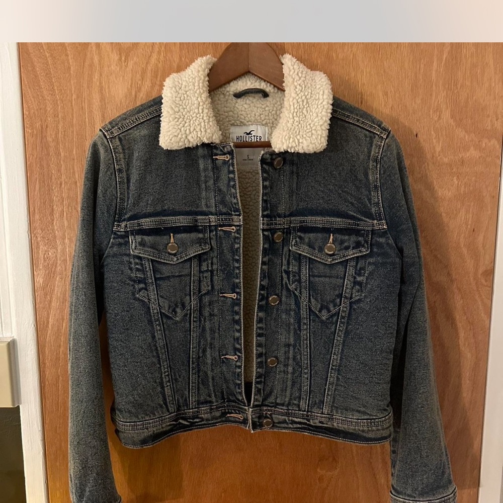 Hollister Blue Denim Jacket with Cream Sherpa Collar